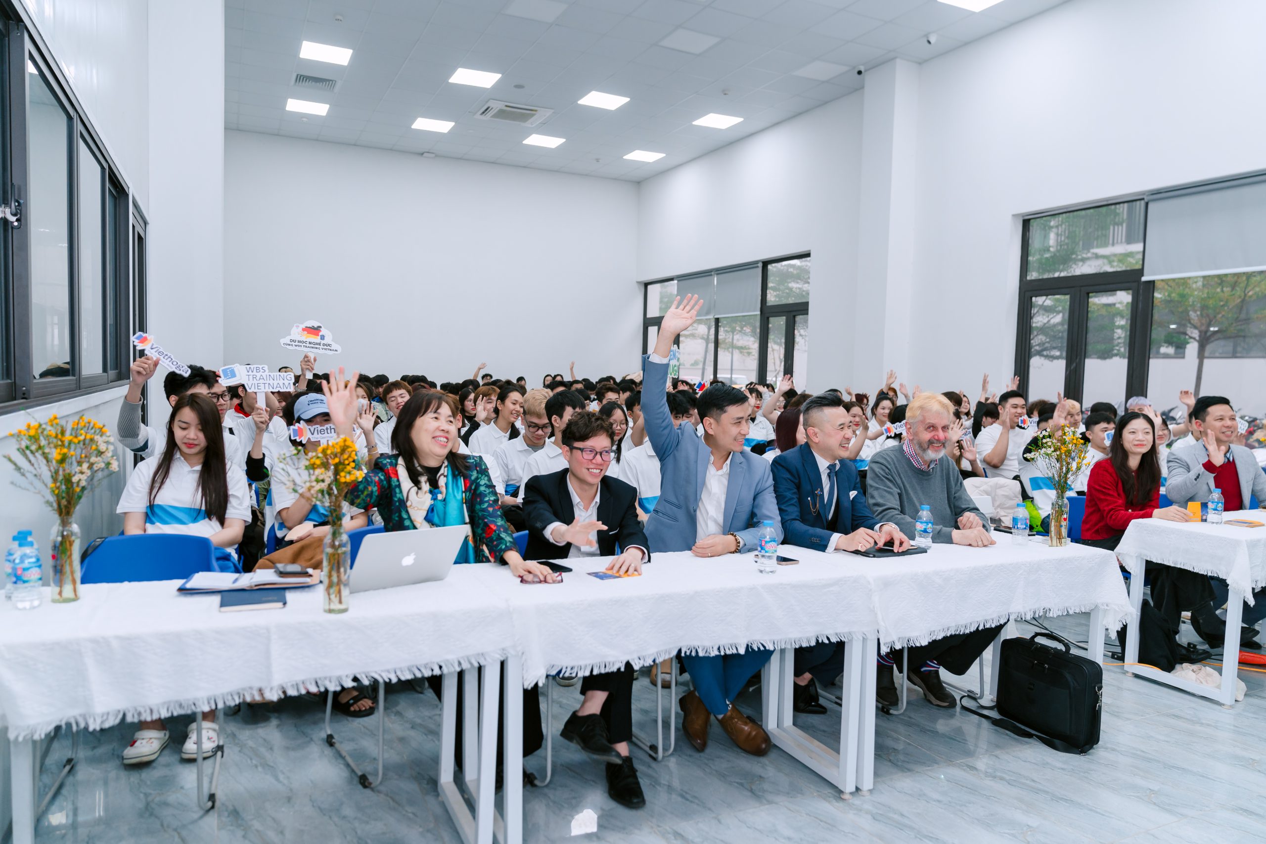 WBS tổ chức Hội thảo hướng nghiệp cho học viên