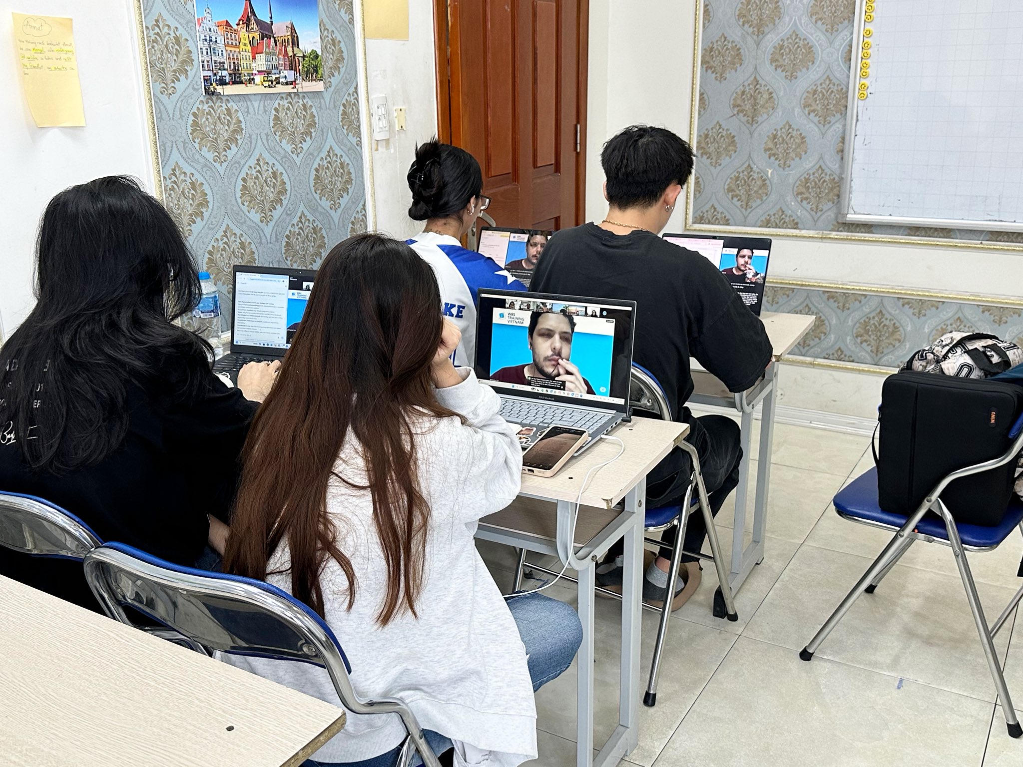 Học online cùng các chuyên gia tại Đức