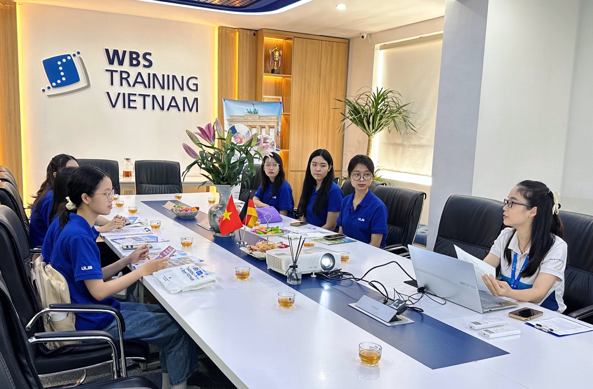 Kết nối - kiện tạo tương lai cùng WBS Training Vietnam