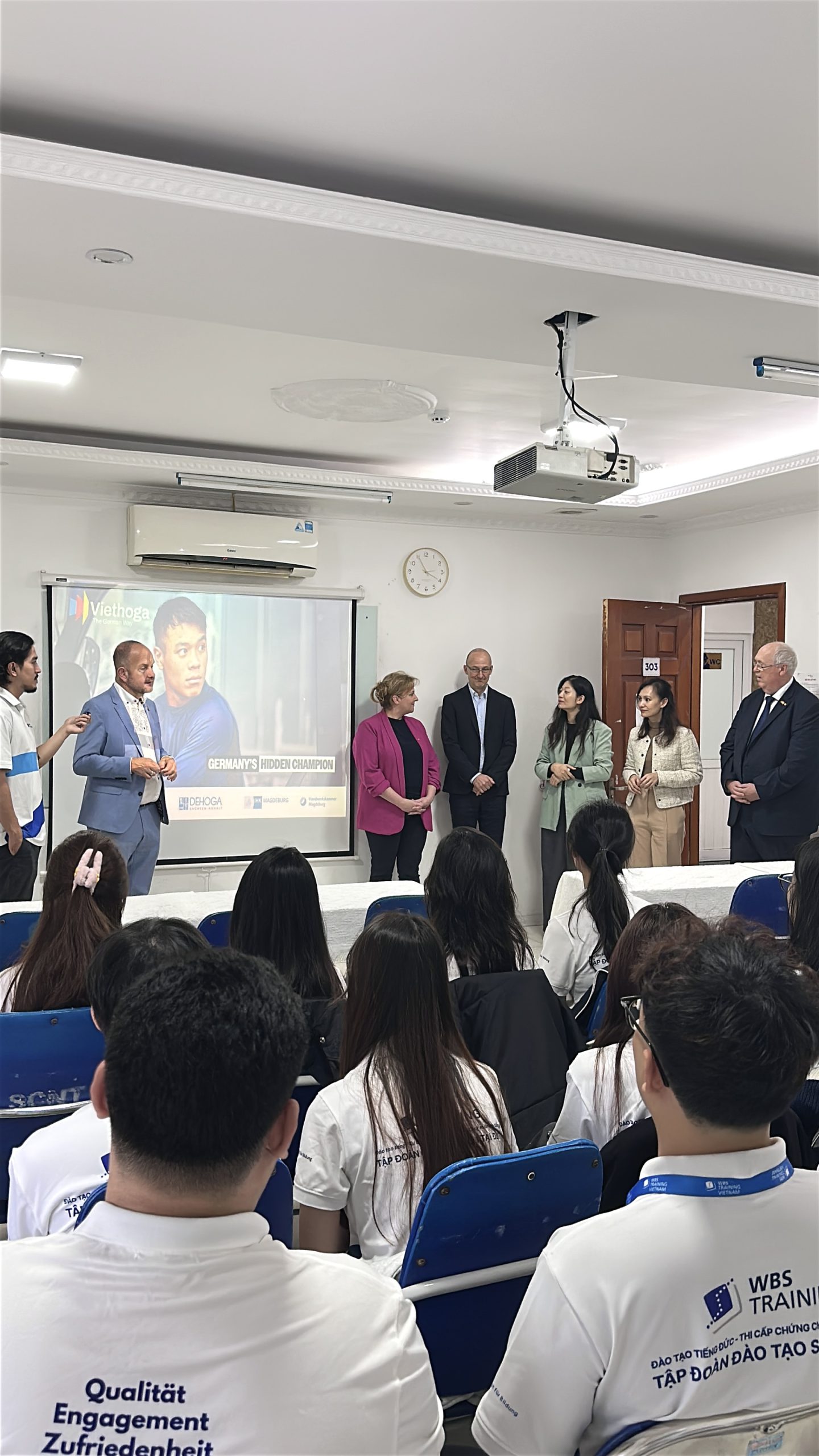 WBS Training Vietnam