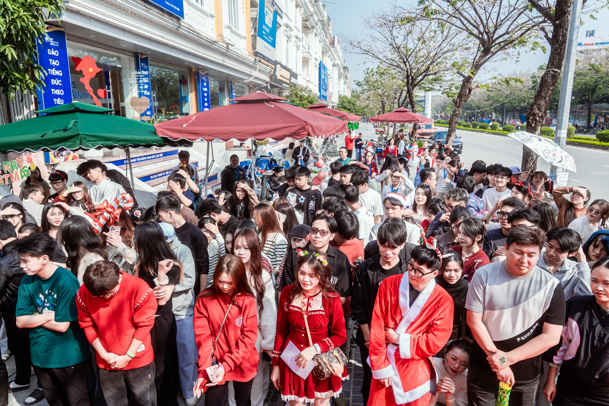 Hội chợ Giáng sinh lớn nhất trong năm dành cho học viên WBS